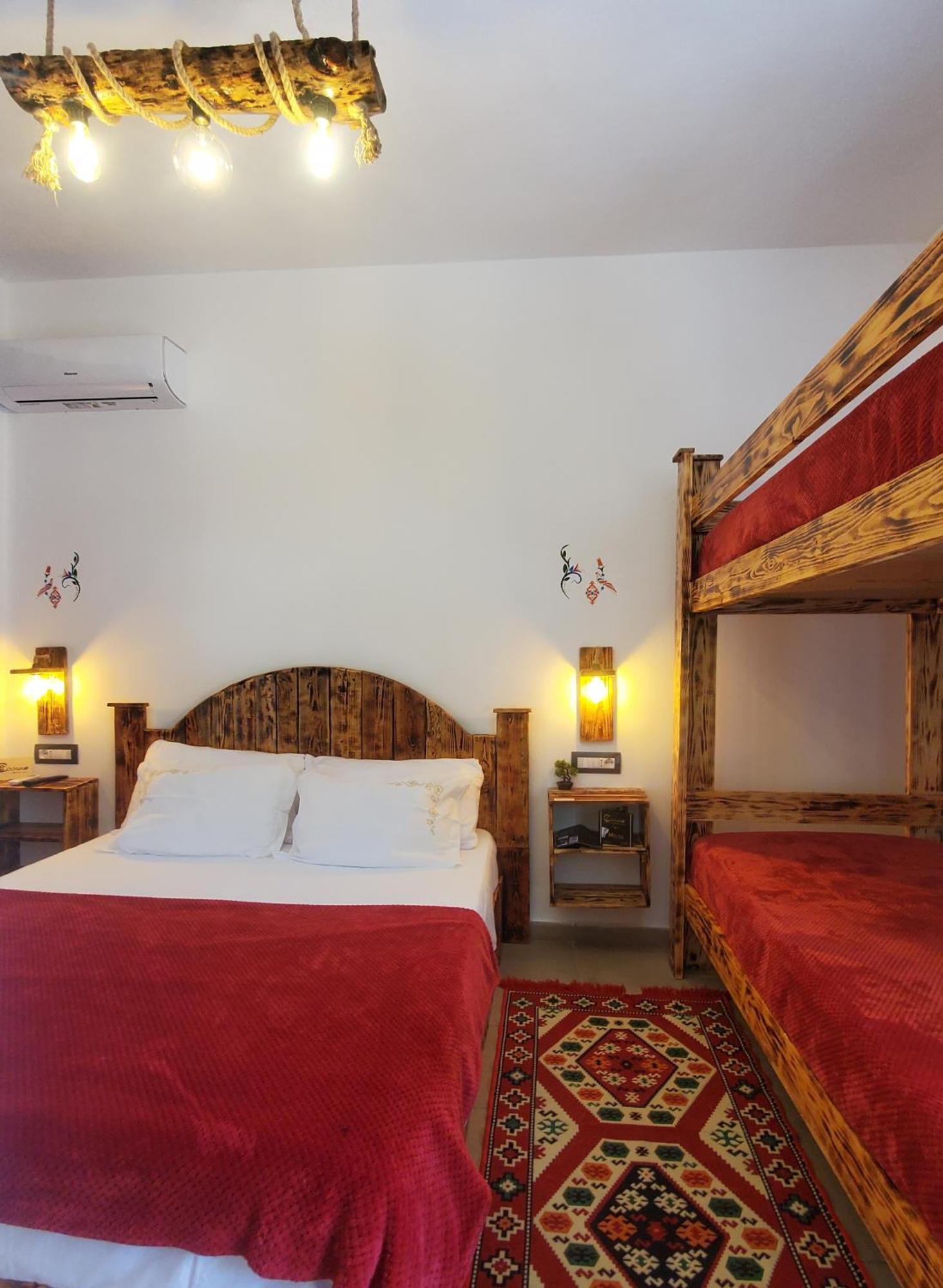 Clockwise Guestrooms Gjirokastra Kültér fotó